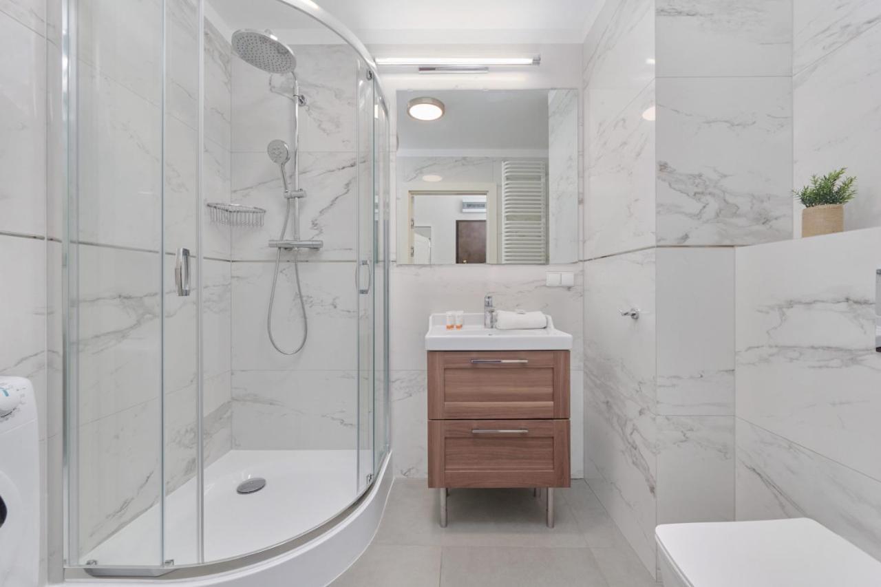 Pilsudskiego Stylish Apartment By Noclegi Renters Wroclaw Dış mekan fotoğraf